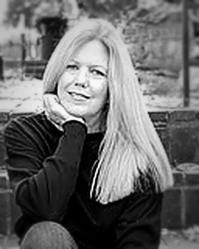 Mary Smith